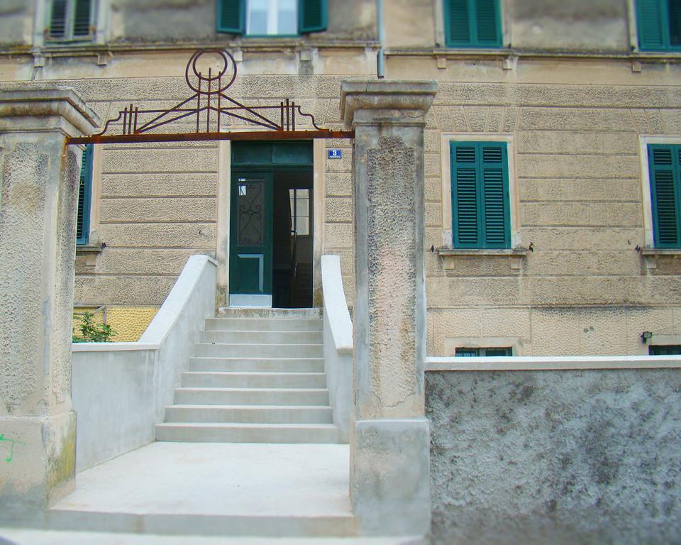 Hoc Loco Split Apartment Екстериор снимка