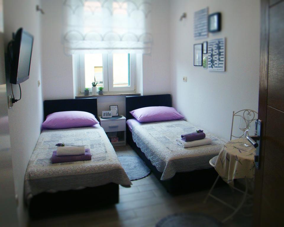 Hoc Loco Split Apartment Екстериор снимка